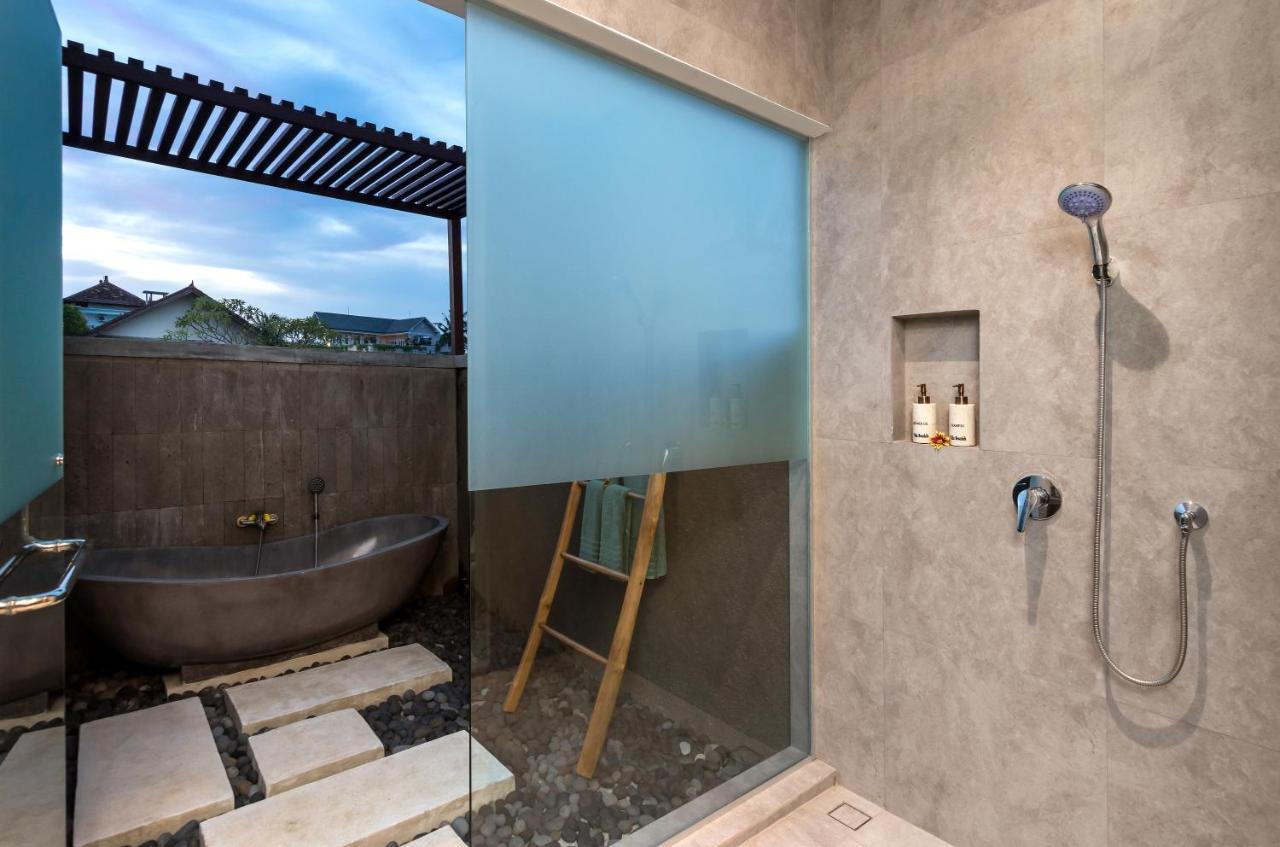 Villa Besakih 5Br, 5 Mins To Beach - Canggu Exterior photo